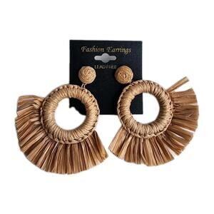New Bohemian Beach Themed Earrings Seagrass Straw Beads Fun Natiral